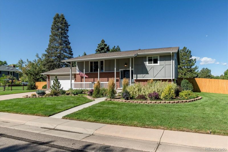 6451 S Lafayette St, Centennial, CO 80121