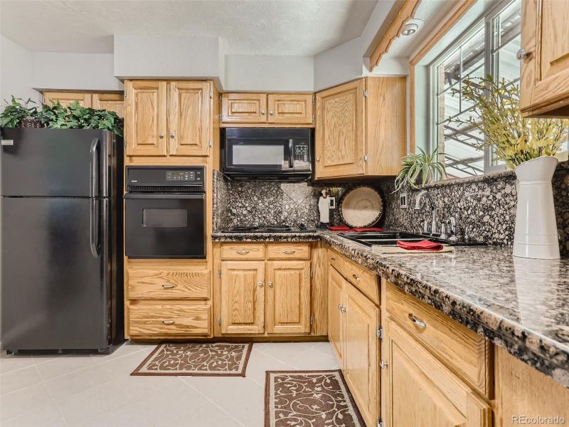 7837 Umatilla St, Denver, CO 80221