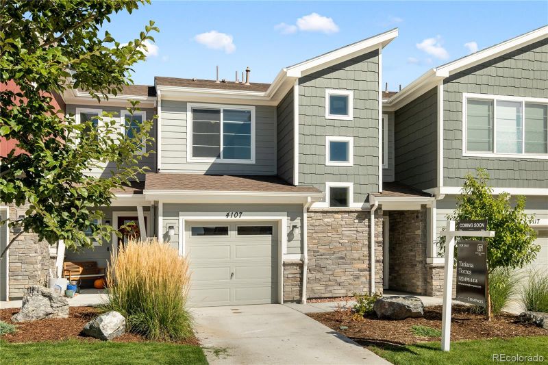 4107 E 98th Pl, Thornton, CO 80229