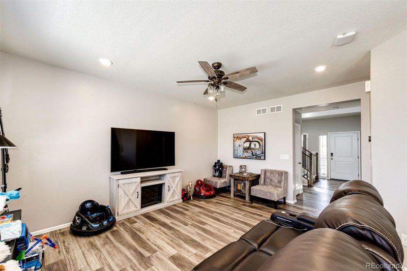 1096 Rockhill Loop, Elizabeth, CO 80107