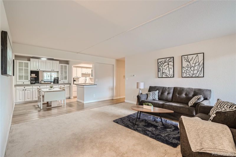 7255 E Quincy Ave #207, Denver, CO 80237