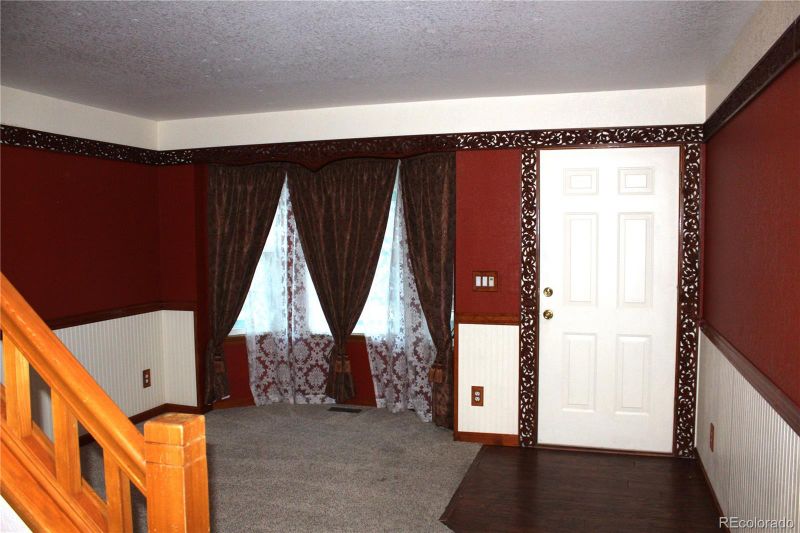 1465 E 96th Pl, Thornton, CO 80229
