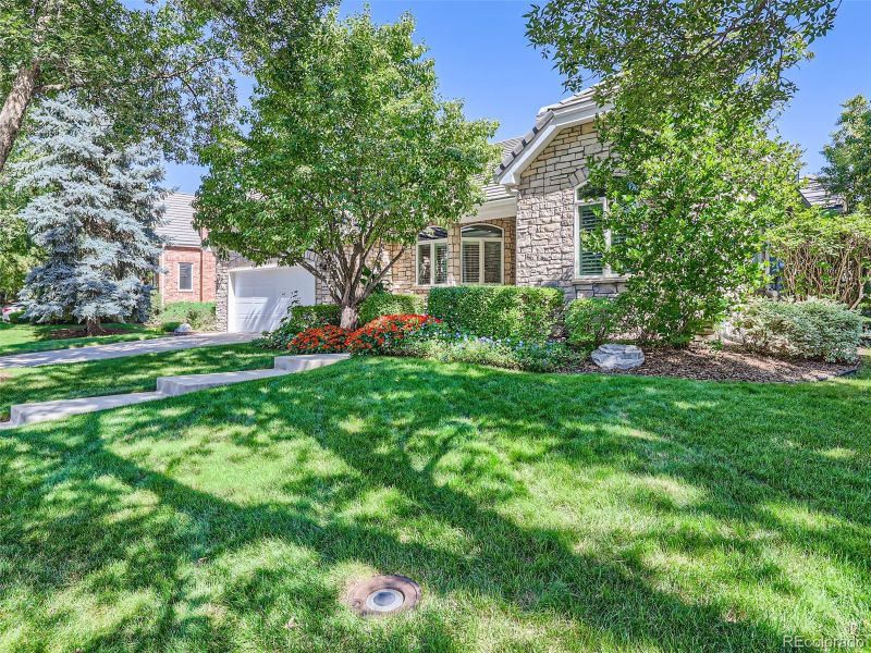 125 Blue Heron Dr, Greenwood Village, CO 80121