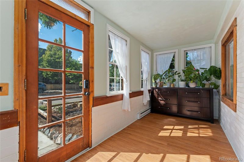 3850 Utica St, Denver, CO 80212