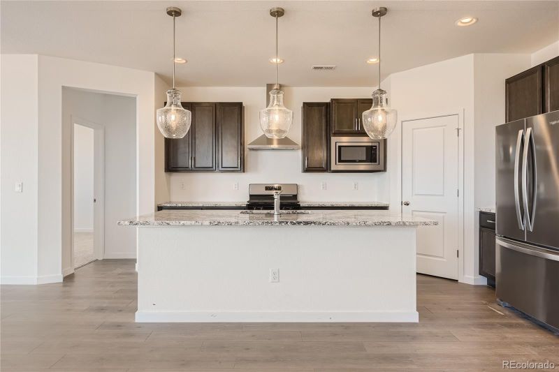 8500 Arriba Dr, Littleton, CO 80125