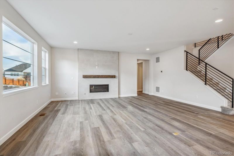 1091 Sunlit Dr, Castle Rock, CO 80109