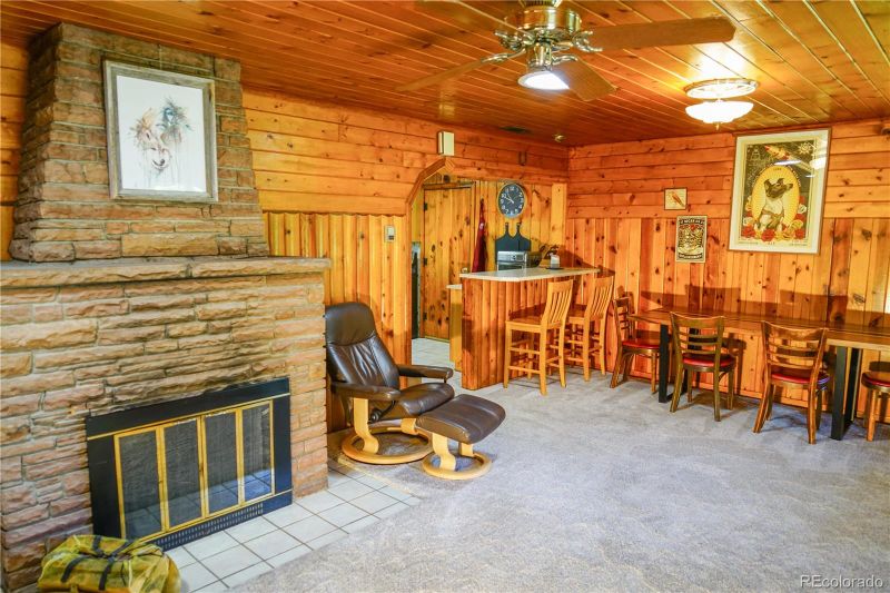 1955 Yarrow St, Lakewood, CO 80214