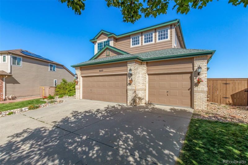 9680 Bellmore Ln, Highlands Ranch, CO 80126