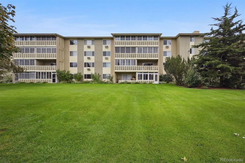 9155 E Center Ave #6A, Denver, CO 80247