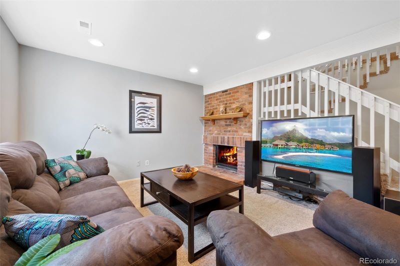 7063 S Knolls Way, Centennial, CO 80122