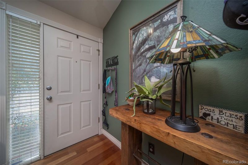 5306 S Ukraine St, Aurora, CO 80015