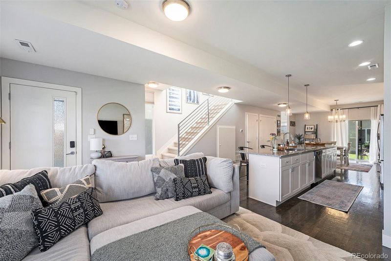 1590 W Maple Ave, Denver, CO 80223