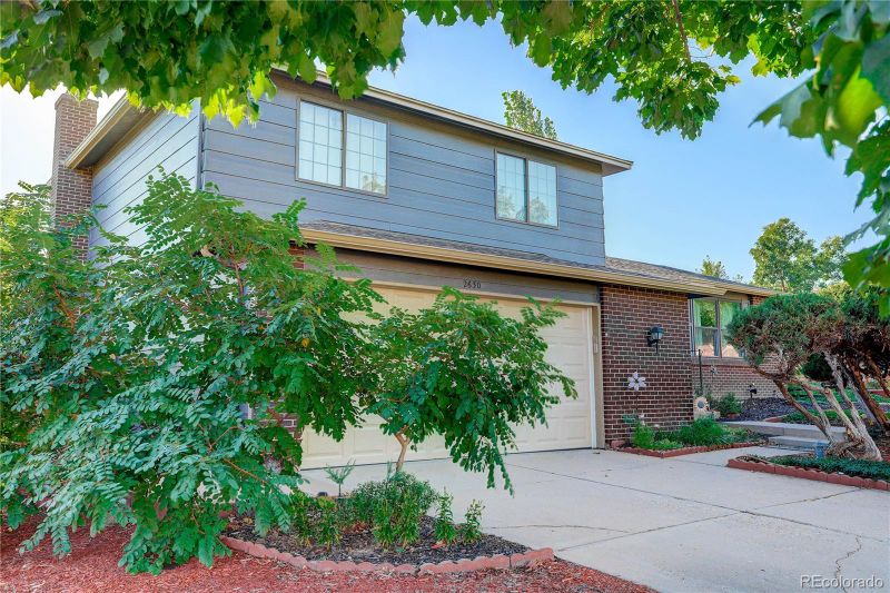 2630 S Dillon St, Aurora, CO 80014