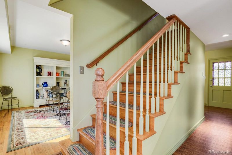 6811 S Downing Cir W, Centennial, CO 80122