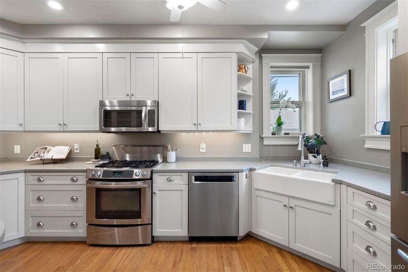 1205 Oneida St, Denver, CO 80220