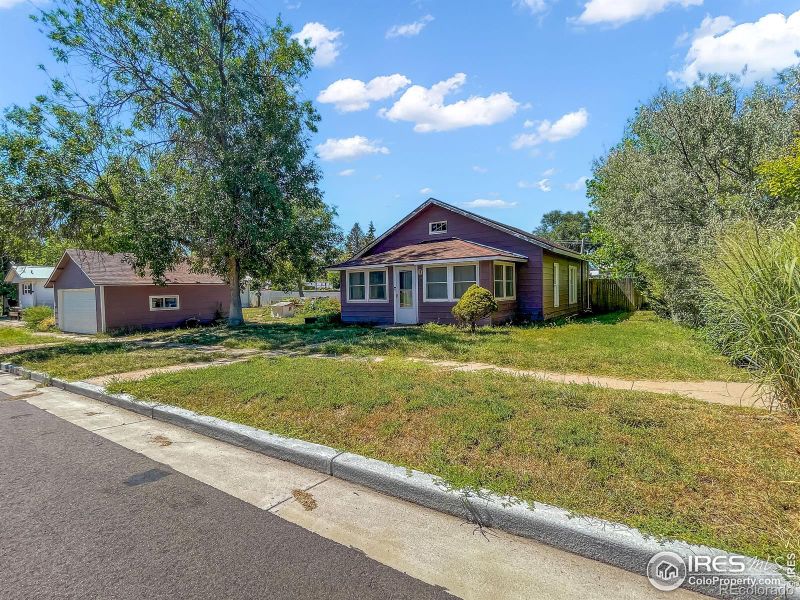 337 N Logan Ave, Haxtun, CO 80731