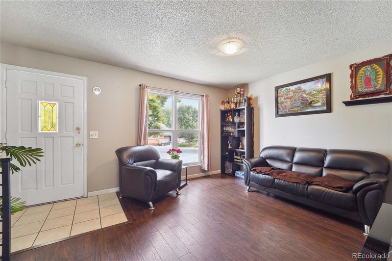 2126 S Idalia St, Aurora, CO 80013