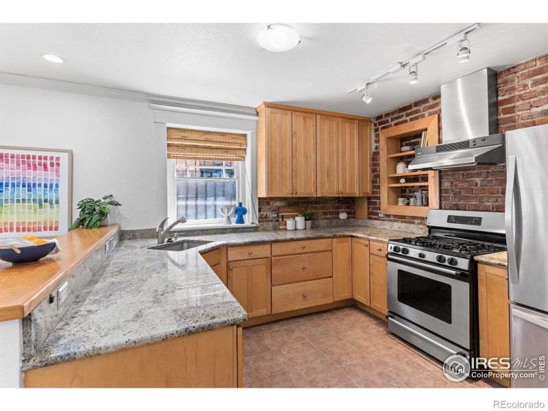 2708 E 14th Ave #F, Denver, CO 80206