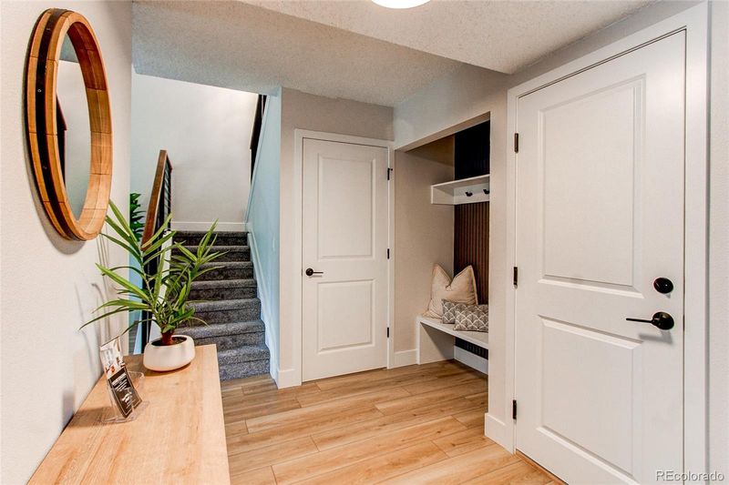 2833 S Xanadu Way, Aurora, CO 80014