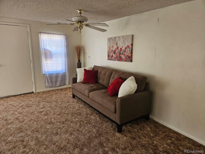 211 Sigler Ave, Boone, CO 81025