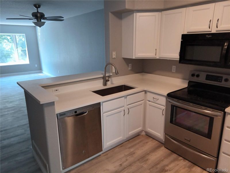 3300 W Florida Ave #72, Denver, CO 80219