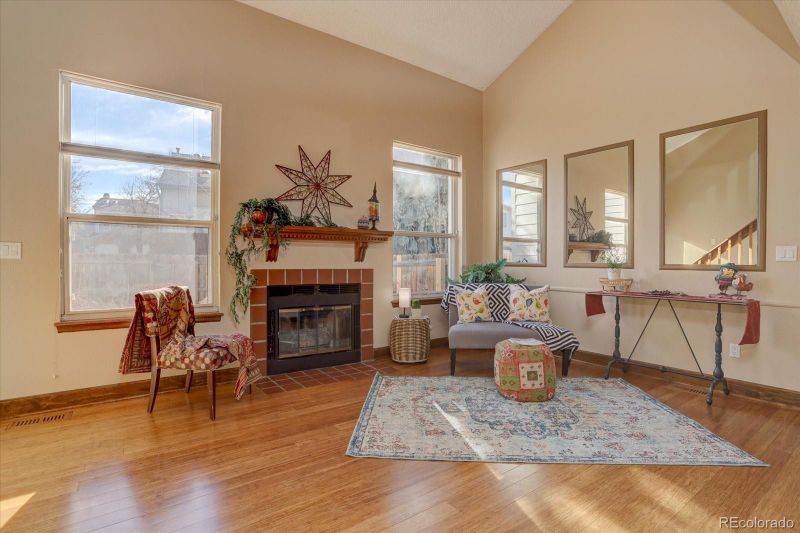 6855 S Dover Way, Littleton, CO 80128