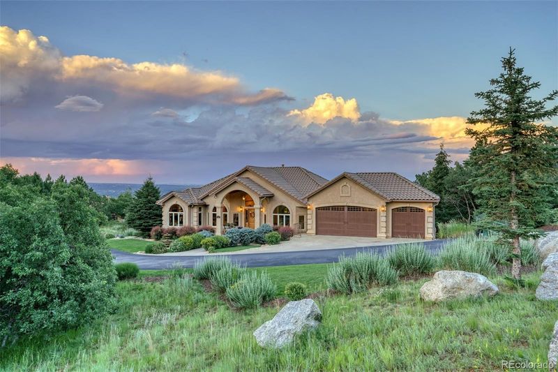 593 Vista Grande Dr, Colorado Springs, CO 80906