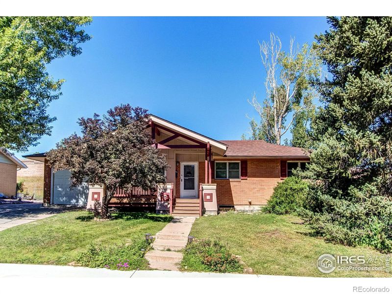 2183 Beech Ct, Golden, CO 80401