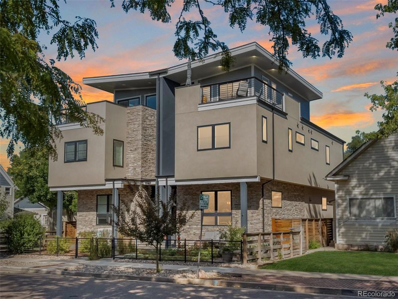 5588 S Sycamore St, Littleton, CO 80120