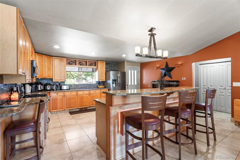 1045 S Joplin Way, Aurora, CO 80017