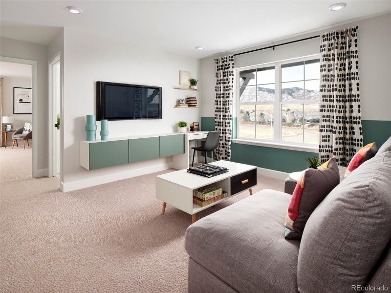 777 North Shawnee St, Aurora, CO 80018