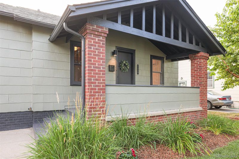 2229 S Franklin St, Denver, CO 80210