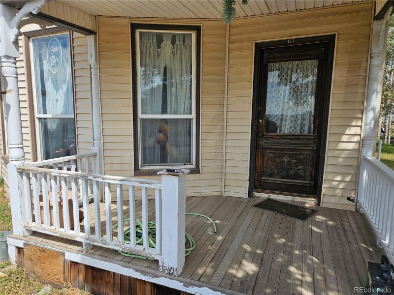 411 E Eaton Ave, Cripple Creek, CO 80813
