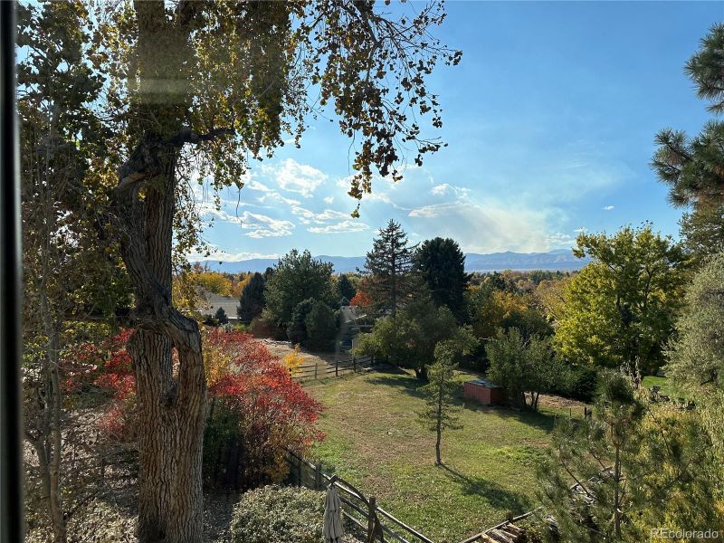 992 W Ridge Rd, Littleton, CO 80120