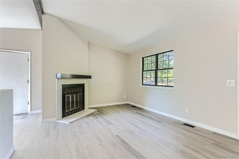 4824 S Quintero Cir, Aurora, CO 80015