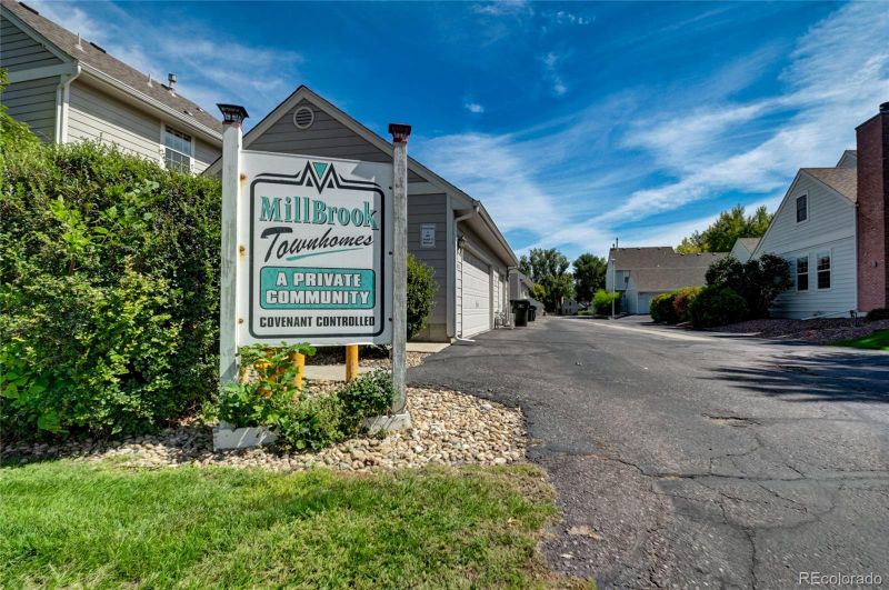 5474 W Canyon Trl #A, Littleton, CO 80128