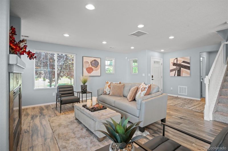 10464 Garland Ln, Westminster, CO 80021