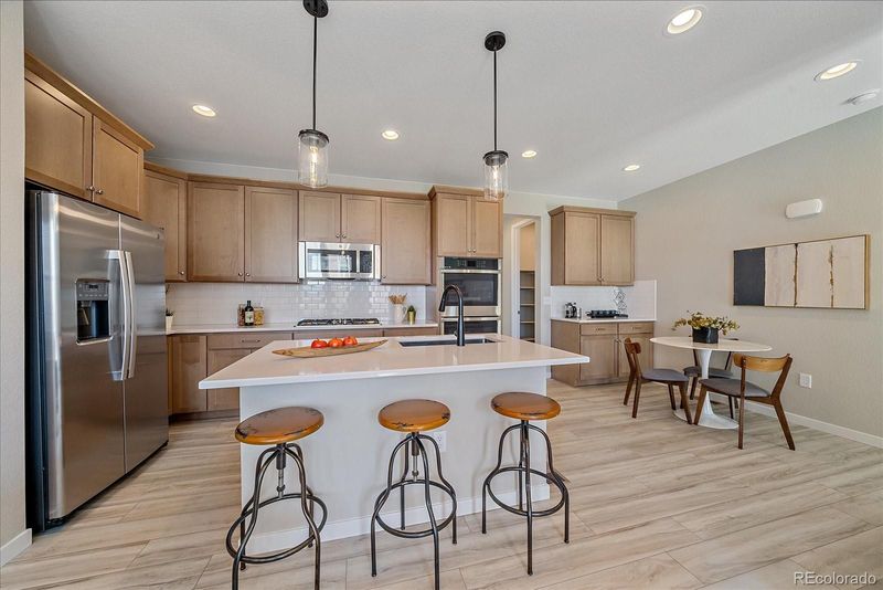11234 W 53rd Pl, Arvada, CO 80002