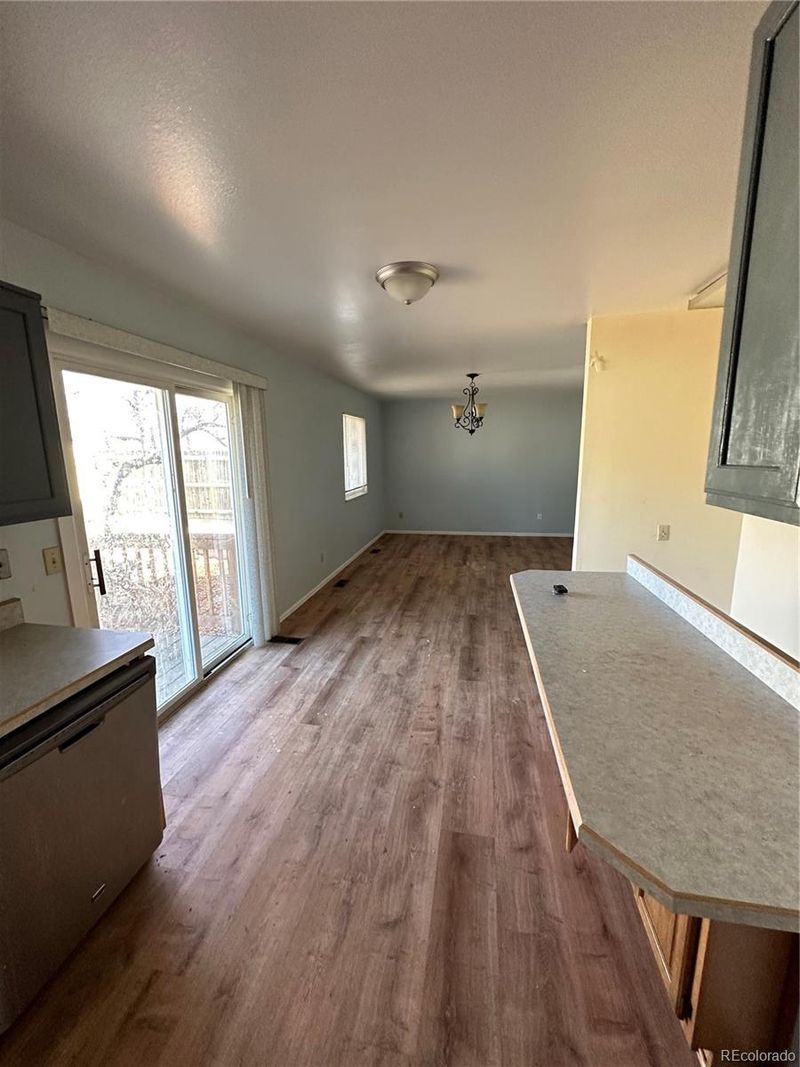 1446 S Olathe Way, Aurora, CO 80017