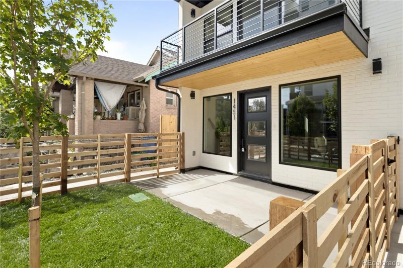 1451 Irving St, Denver, CO 80204
