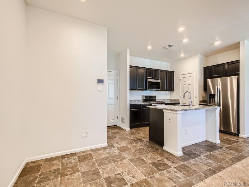 20912 E 60th Ave, Aurora, CO 80019