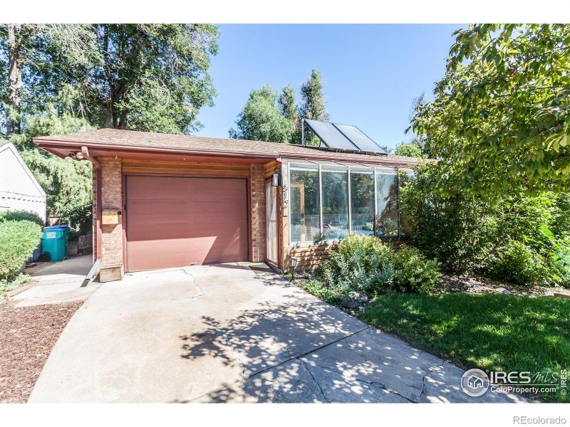 512 Deines Ct, Fort Collins, CO 80525