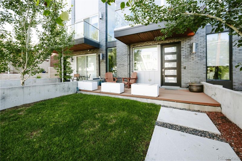1628 Irving St #3, Denver, CO 80204