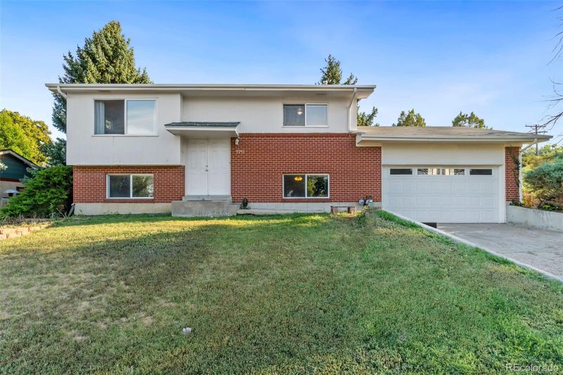 770 W 100th Pl, Northglenn, CO 80260
