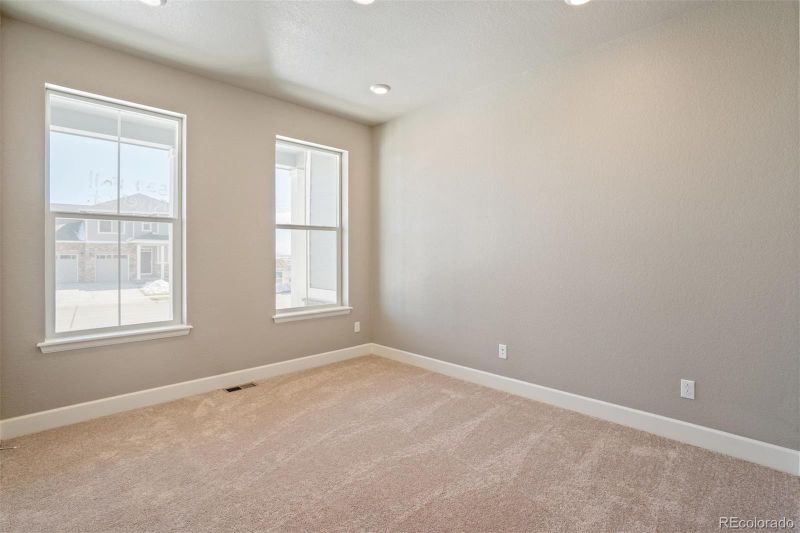 15904 Spruce Ct, Thornton, CO 80602