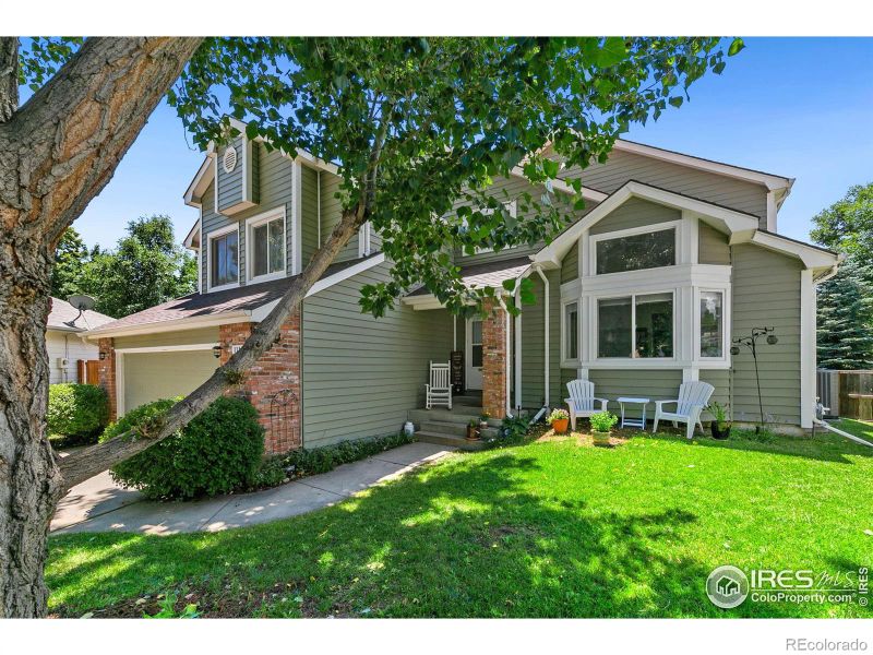 1111 Red Oak Ct, Fort Collins, CO 80525