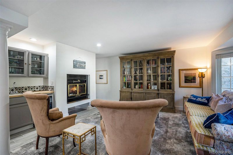 1600 S Quebec Way #10, Denver, CO 80231