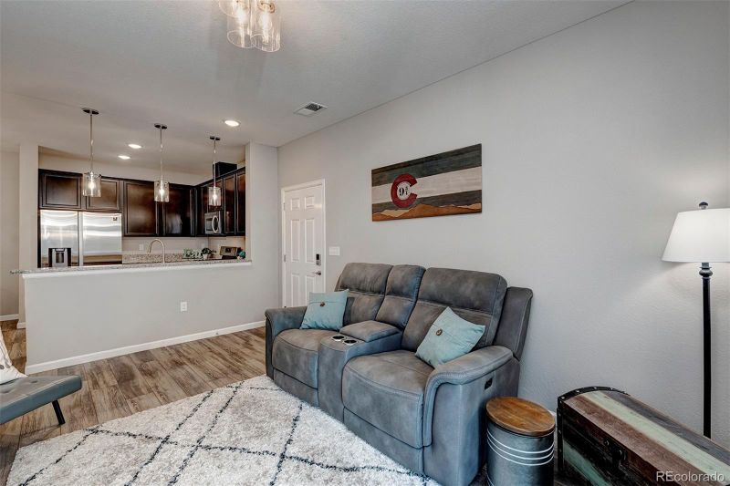 1831 S Dunkirk St #306, Aurora, CO 80017