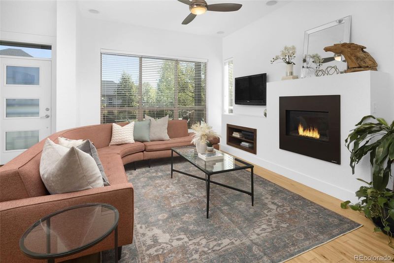 2657 Ironton St, Denver, CO 80238
