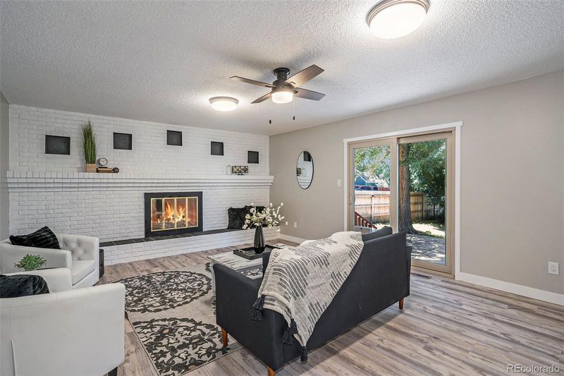 4506 Ridgecrest Dr, Colorado Springs, CO 80918